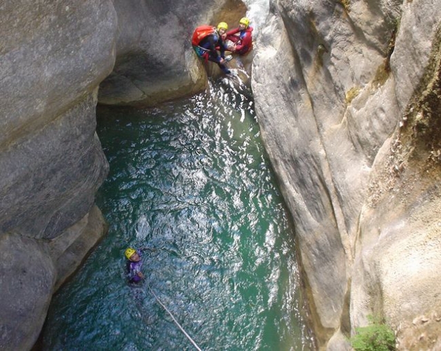  Gargantas de Furon en barranquismo